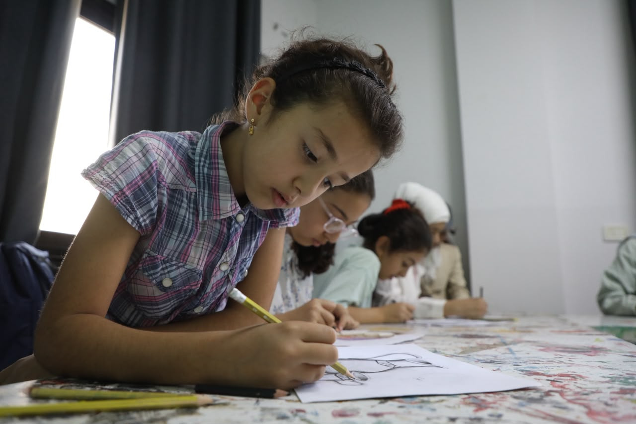 قطاع الإبداع وبناء الإنسان